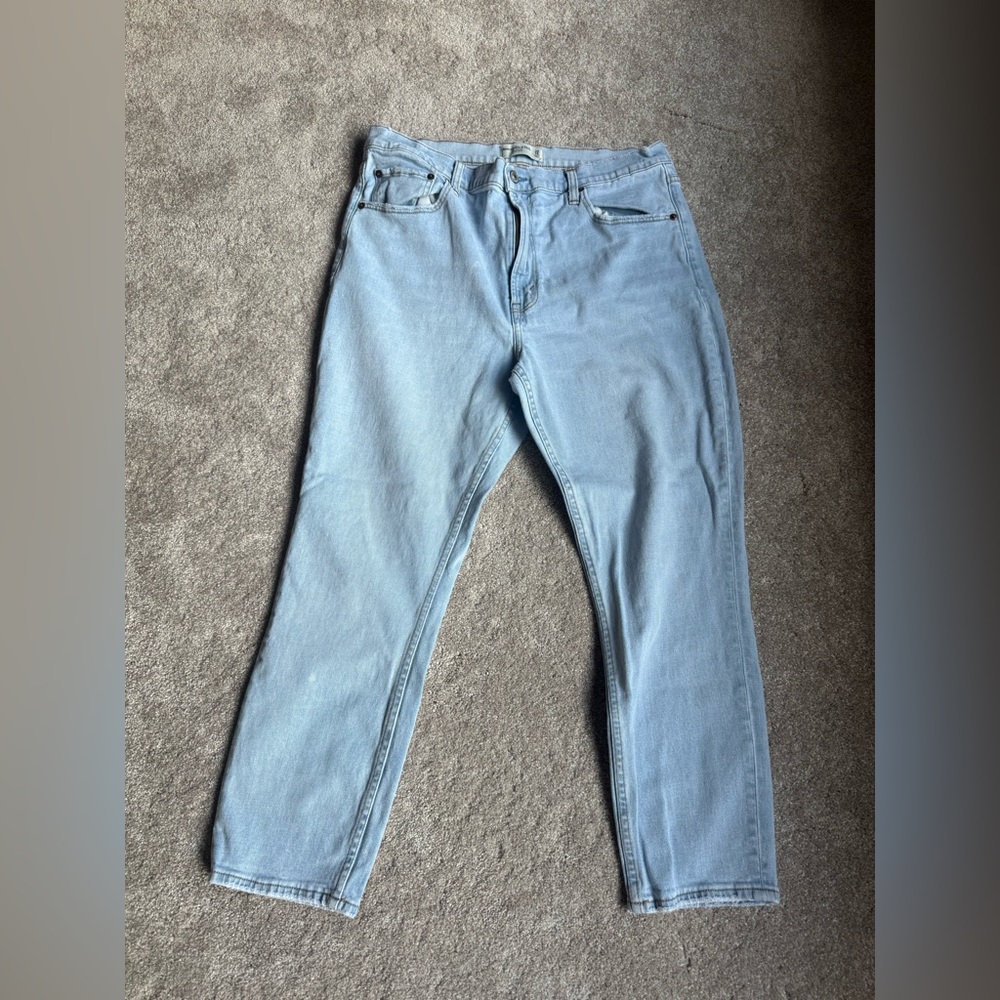 Abercrombie Size 32S Light Wash High Rise Skinny Jeans